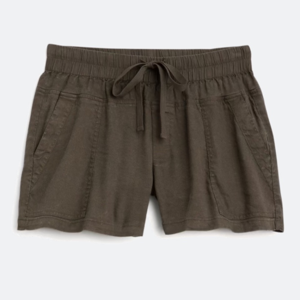 KUT from the Kluth Christina Smocked Band Linen Shorts - Olive